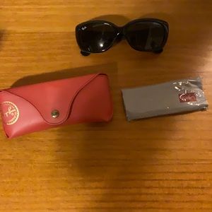 Ray Ban Jackie Ohh Sunglasses